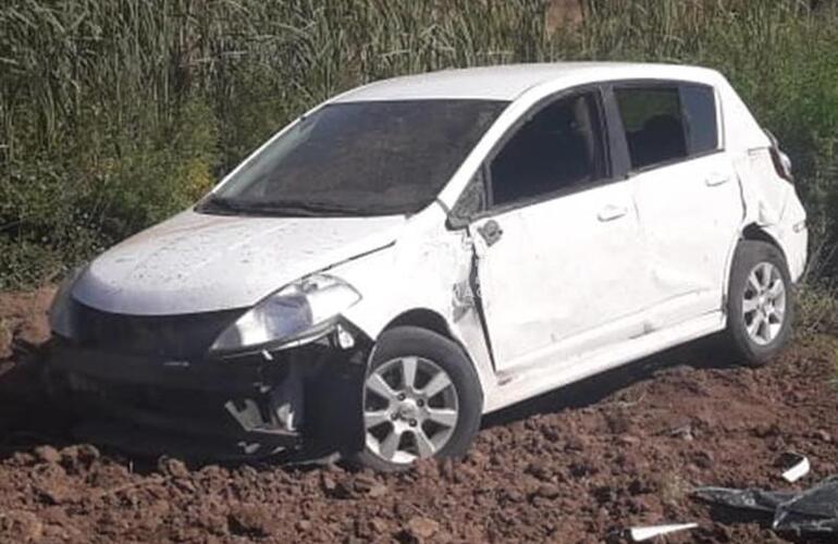 Imagen de Perdi&oacute; el control y result&oacute; accidentada