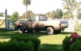 Imagen de &iexcl;Atenci&oacute;n!: Les robaron la camioneta y est&aacute;n desesperados