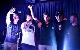 Aplausos. Santos de Nadie la rompi&oacute; en el Cine - Teatro