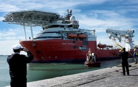 El buque de la empresa Infinity Ocean que rastre&oacute; al submarino en los &uacute;ltimos d&iacute;as.