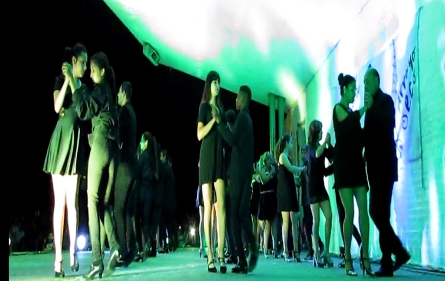 La Academia Cumbia Cruzada Con Estilo festej&oacute; a lo grande