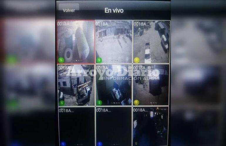 Desde el móvil. Murina puede tener acceso al directo de las cámaras por medio de su teléfono celular.