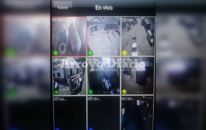 Desde el móvil. Murina puede tener acceso al directo de las cámaras por medio de su teléfono celular.