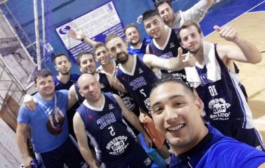 Imagen de Torazo en rodeo ajeno