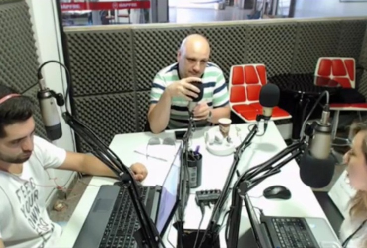 Imagen de Emisión EN DIRECTO de Dos & Pico, Radio Extremo 106.9