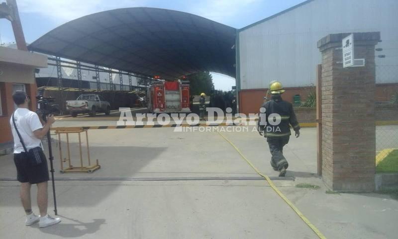 Imagen de Simulacro de incendio y rescate en Arroyo Arroyo Insumos