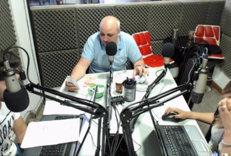 Imagen de Emisión EN DIRECTO de Dos & Pico, Radio Extremo 106.9