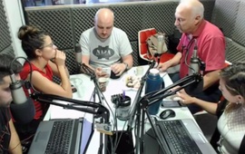 Imagen de Emisión EN DIRECTO de Dos & Pico, Radio Extremo 106.9