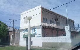 Cáritas Arroyo Seco tiene su edificio en Gálvez y Sarmiento; junto a la Capilla Santa Lucía.