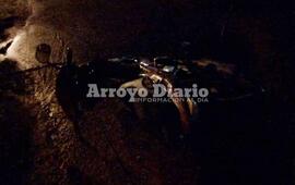 No se ve nada. Además el condimento que hace que el hecho sea aún más grave es la escasa iluminación en la zona.