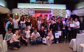 Los del a&ntilde;o pasado. La foto del final del evento del 2018 con sus premiados. Foto: Archivo AD