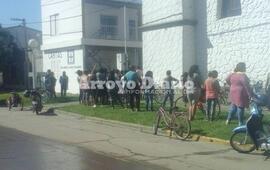Imagen de Entrega de bolsones navideños en Cáritas