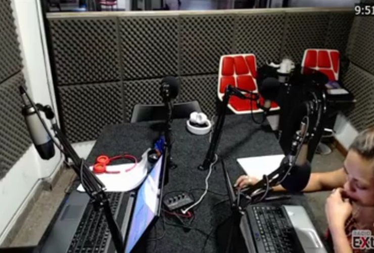 Imagen de Emisión EN DIRECTO de Dos & Pico, Radio Extremo 106.9