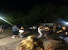 En el barrio es mejor: P.R.I.M.O.S. tocó y bailó junto a su gente en plena calle