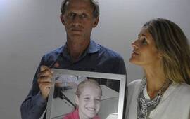 Los padres de Justina, la ni&ntilde;a que muri&oacute; a los 12 a&ntilde;os esperando un coraz&oacute;n. (Foto: Silvana Boemo)