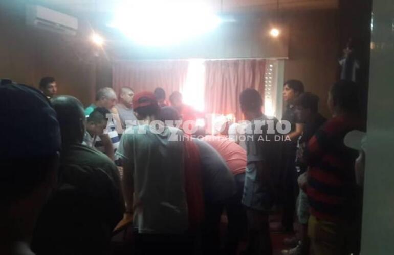 Imagen de Unas 60 personas se presentaron en la comuna por la convocatoria