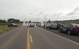 En el acceso sur. Uno de los controles se apostó sobre Ruta 21 a la altura del Cristo.
