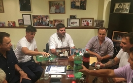 Imagen de Reuni&oacute;n en la Asociaci&oacute;n de T&eacute;cnicos de F&uacute;tbol Argentino