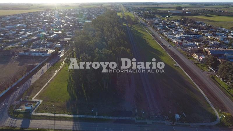 Hab&iacute;a versiones de un cuarto precandidato... se lo preguntamos.