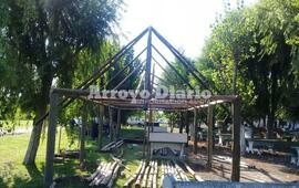 El predio sigue mejorando sus servicios.