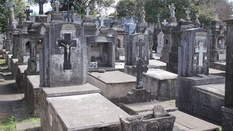El cuerpo del familiar hab&iacute;a sido sepultado por error en el cementerio La Piedad.
