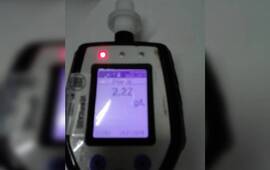 Positivo. El conductor del Fiat Uno dio positivo al test de alcoholemia y su auto termin&oacute; secuestrado.