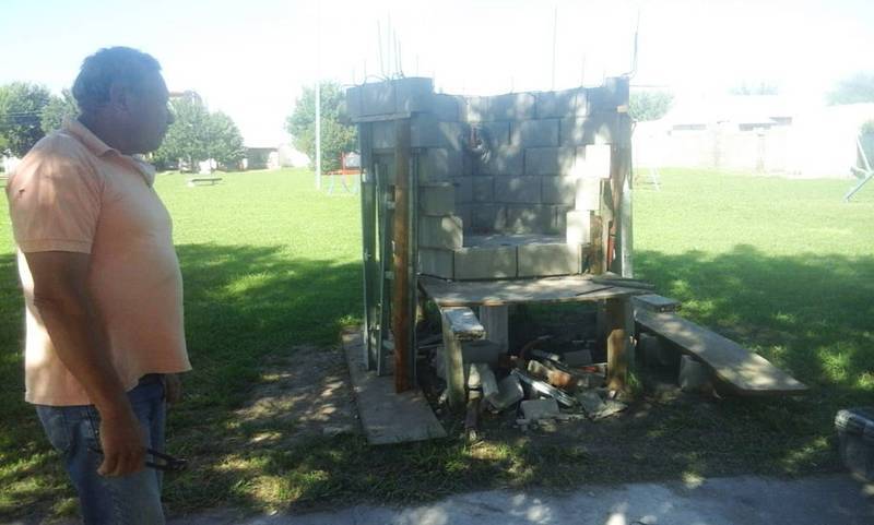 Imagen de Avanza la construcci&oacute;n del pedestal que albergar&aacute; la imagen de Mar&iacute;a