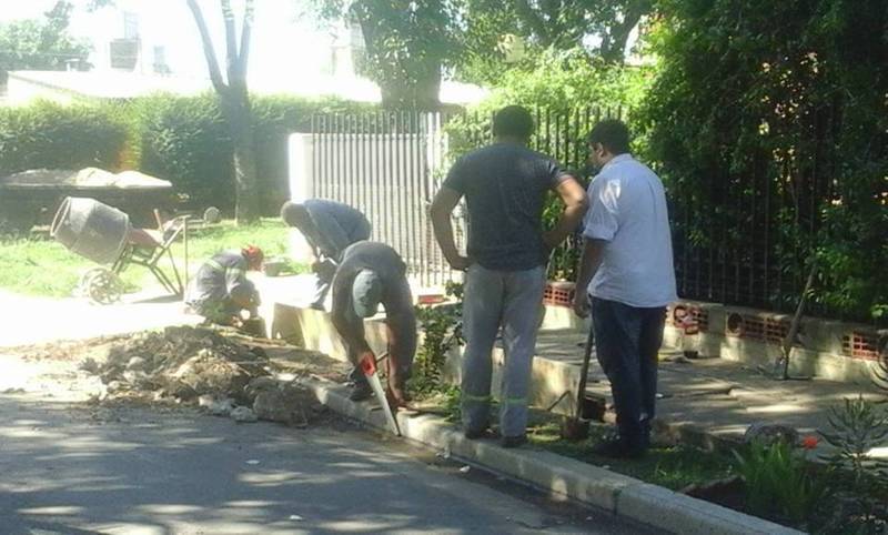 Imagen de Barrio G&uuml;emes: Mantenimiento y embellecimiento de espacios verdes