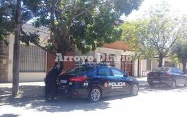 Tras la tr&aacute;gica noticia. Se aguarda la presencia de PDI para retirar el cuerpo y enviarlo al Instituto M&eacute;dico Legal para la autopsia.