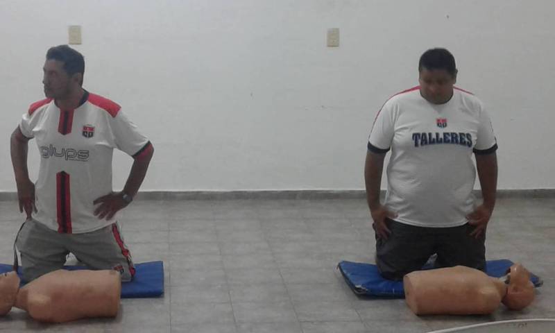 En el SUM. El curso tuvo lugar en el Salón de Usos Múltiples "Gloria Gennai".