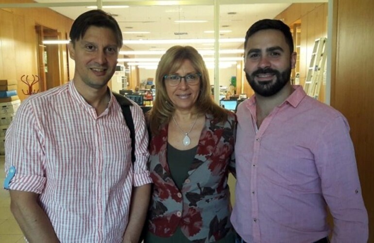 En la foto: La legisladora Claudia Giaccone junto a Franco De Cristófano y al Director del Hospital Dr. Silvestre Mendoza.