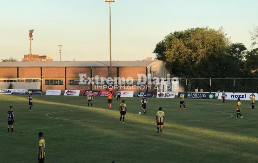 Imagen de F&uacute;tbol - Liga Regional del Sud - Fecha 2: Uni&oacute;n empat&oacute; como local ante Empalme Central