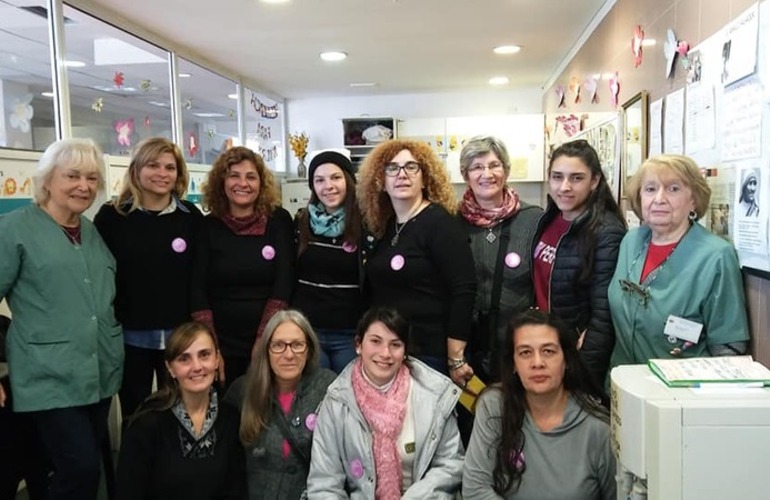 El grupo en uno de los viajes a Rosario donde visitaron el Hospital Vilela y la Maternidad Martin
