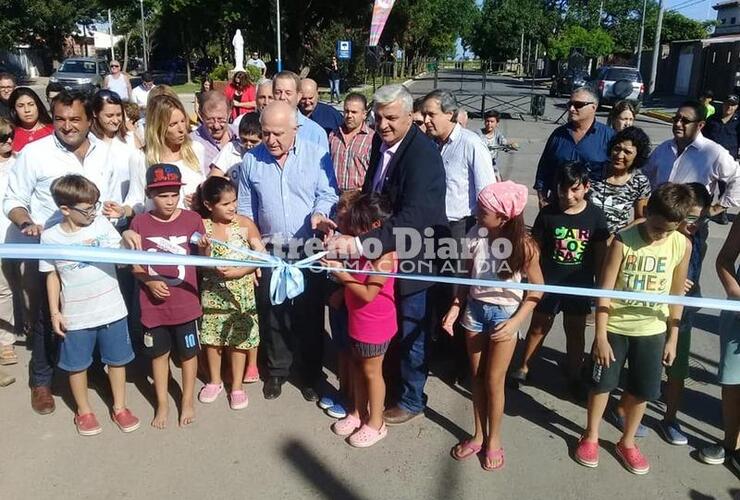 Imagen de Un día histórico: Corte de cinta y oficialmente inauguradas las obras en el Güemes