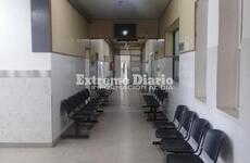 Imagen de El Paro de SiPrUS resiente la atenci&oacute;n en el Hospital y el Centro de Salud