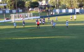 Triunfazo en La Baja. El "Verde" ganó con un golazo de tiro libre.
