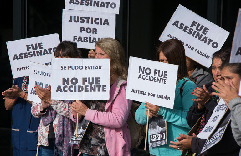 El pedido de familiares y amigos es contundente. Foto: Juan Jos&eacute; Garc&iacute;a.