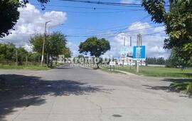 Imagen de Piden por reductores de velocidad en el acceso al barrio G&uuml;emes