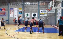 Talleres sí, Unión no. El "Gato" y el "Panza" debutaron de local.