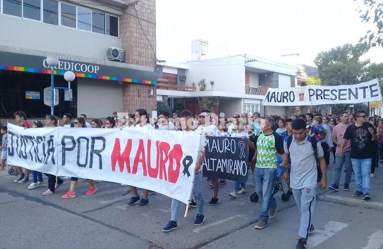 Imagen de Marcha con pedido de Justicia por Mauro Altamirano