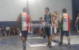 Con lo justo. Asac perdi&oacute; por poco en su debut.