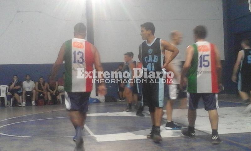 Con lo justo. Asac perdió por poco en su debut.