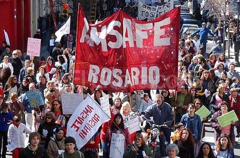Imagen de Docentes resolvieron un paro de 48 horas para la semana que viene y otro para el mes de abril