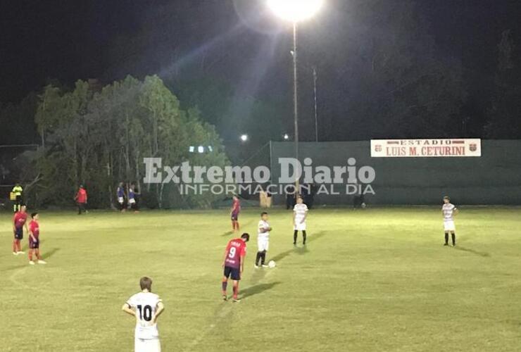 Imagen de Fútbol: Talleres volvió a ganar ante Atlético Empalme