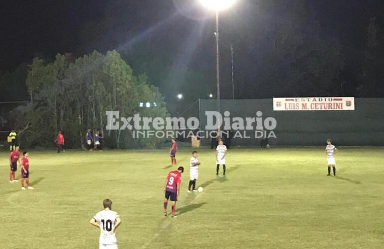 Imagen de Fútbol: Talleres volvió a ganar ante Atlético Empalme