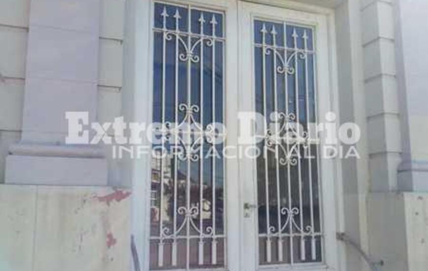 Imagen de Ma&ntilde;ana y pasado: Municipales de paro