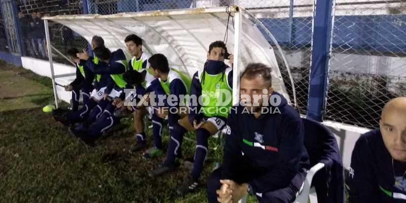 Victoria del "Azul". Los de Ruffa dejaron los tres puntos en casa.