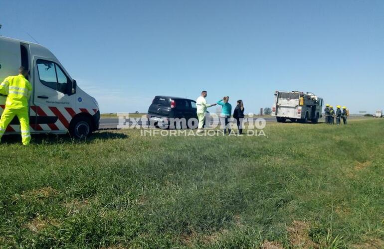 Imagen de Venía conduciendo y comenzó a salir fuego del capot