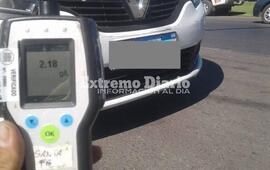 La prueba. El hombre dio positivo al test de alcoholemia.