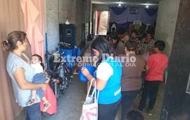La actividad solidaria funciona en la Iglesia "Gloria de Dios."